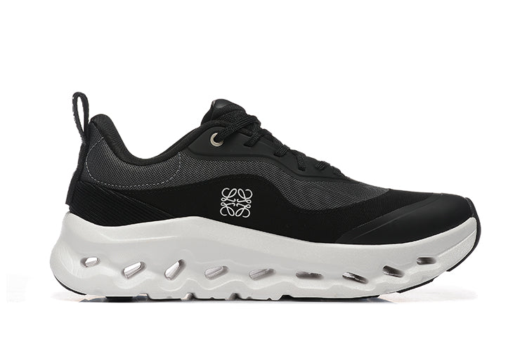 ON CLOUD x LOEWE