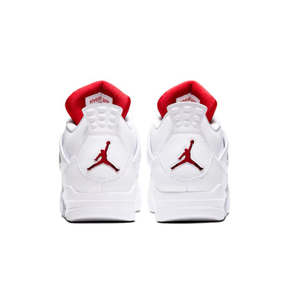 Air Jordan 4
Red Metallic