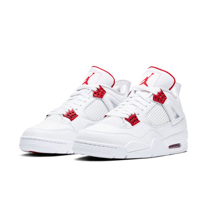 Air Jordan 4
Red Metallic