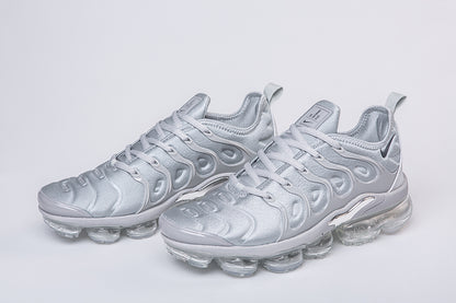 Nike Air Vapormax Plus VM