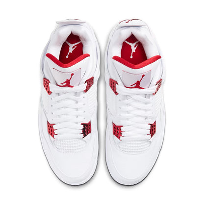 Air Jordan 4
Red Metallic